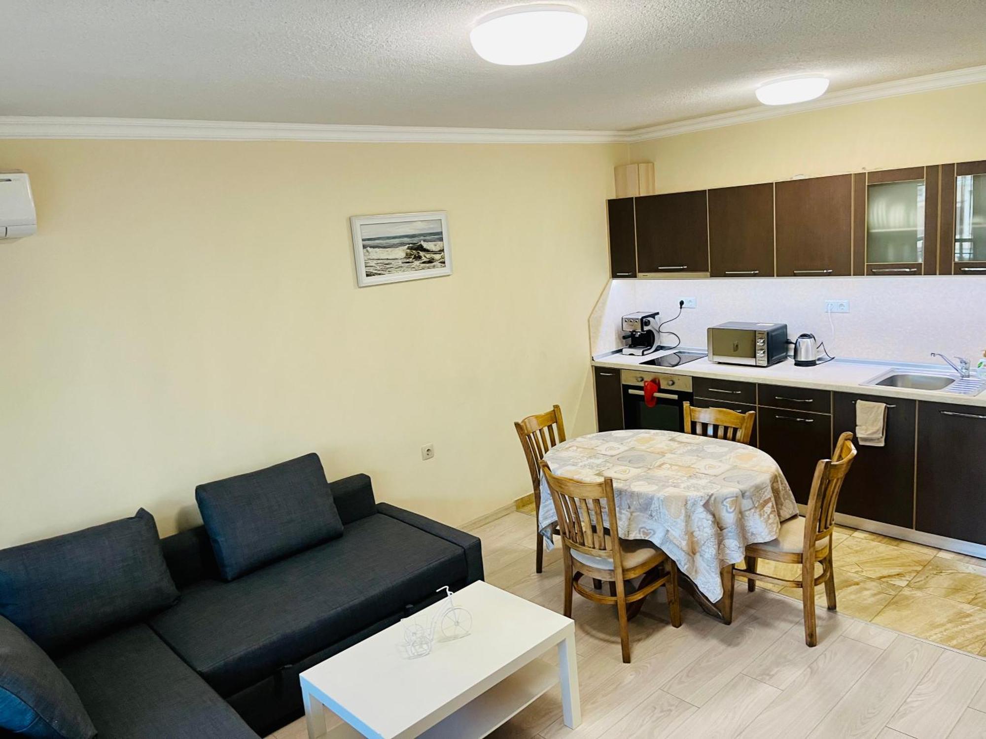 Beach Apartments Pomorie Exterior photo